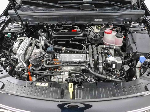 Certified 2023 Mercedes-Benz EQB 300 4MATIC image 27