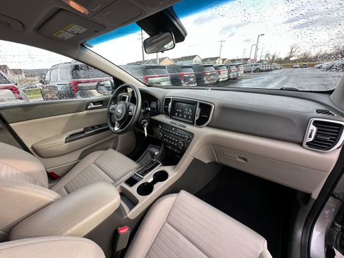 Used 2019 Kia Sportage LX w/ LX Popular Package image 18