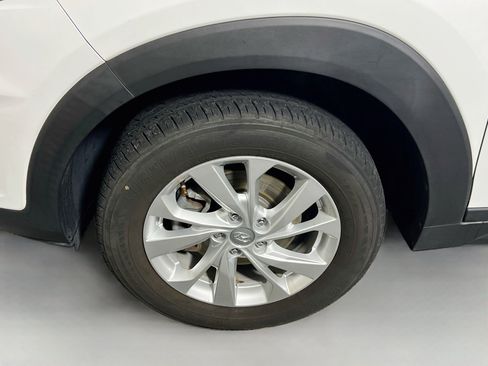 Used 2021 Hyundai Tucson Value FWD image 13