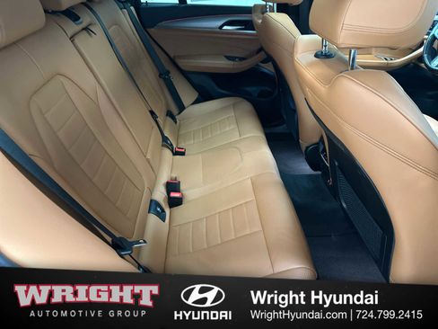 Used 2021 BMW X4 M40i w/ Premium Package image 16