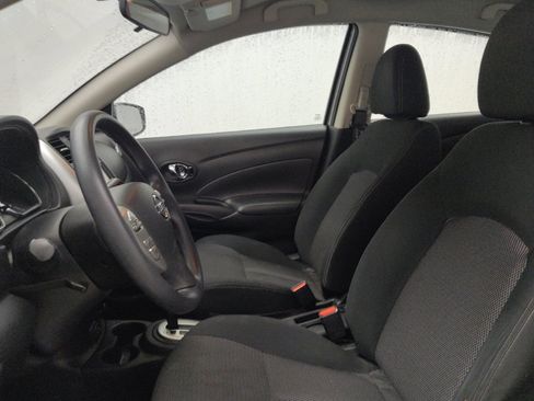 Used 2019 Nissan Versa SV FWD image 17