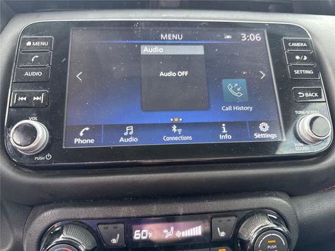 Used 2021 Nissan Kicks SR w/ SR Premium Package FWD image 26