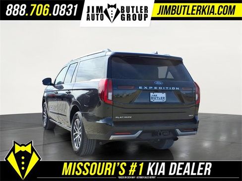 Used 2025 Ford Expedition Max Platinum image 4
