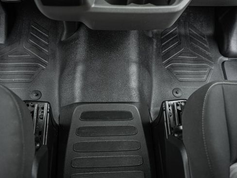 Certified 2023 Ford Transit 250 Low Roof w/ Exterior Upgrade Package image 32