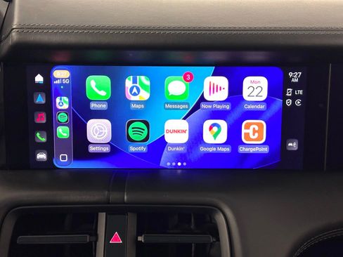 Used 2024 Porsche Taycan 4S w/ Premium Package image 3