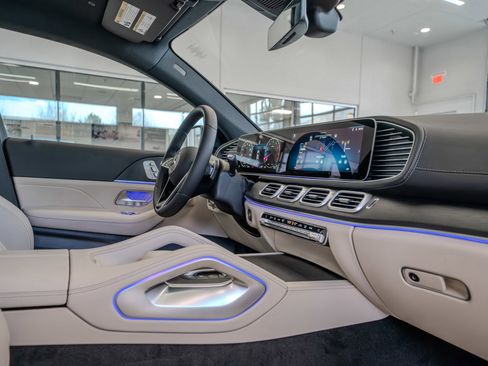 New 2026 Mercedes-Benz GLE 450 4MATIC Coupe image 18