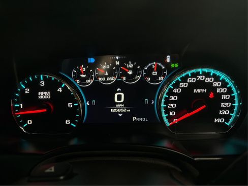 Used 2017 GMC Yukon Denali w/ Open Road Package AWD/4WD image 22