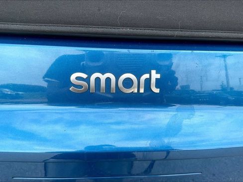 Used 2009 smart fortwo passion RWD image 18