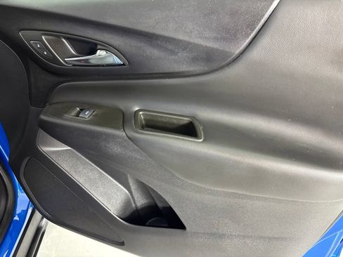 Used 2024 Chevrolet Equinox LT FWD image 18