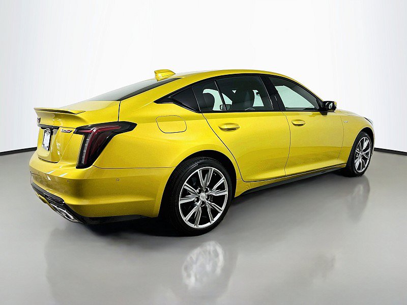 Used 2026 Cadillac CT5 V w/ Technology Package AWD/4WD image 4