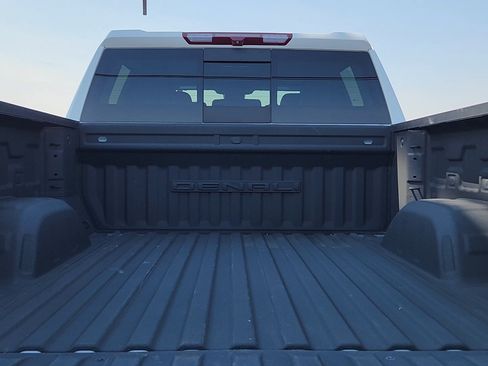 Used 2023 GMC Sierra 1500 Denali AWD/4WD image 20