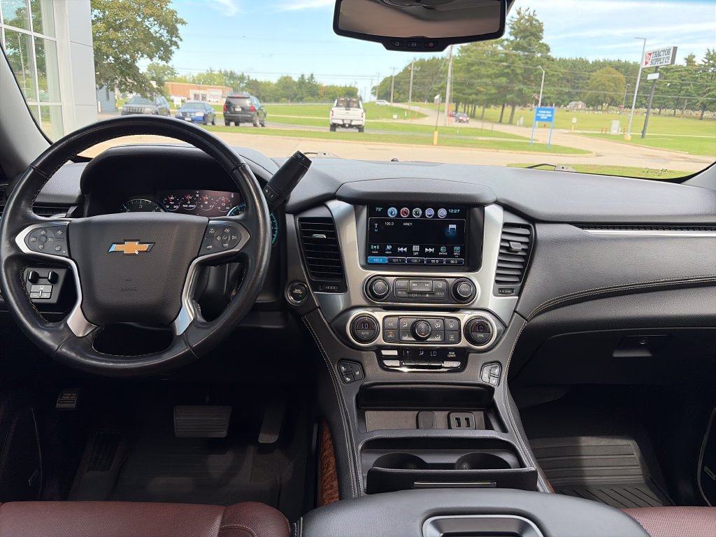 Used 2020 Chevrolet Tahoe Premier w/ Premier Plus Edition AWD/4WD image 12