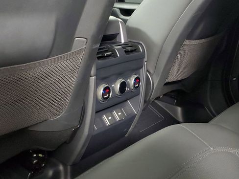 Used 2023 Land Rover Defender 110 Carpathian Edition image 32