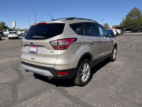 Used 2018 Ford Escape SE w/ Ford Safe & Smart Package image 6