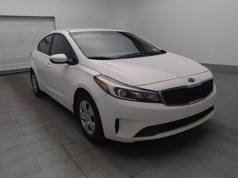 Used 2017 Kia Forte LX FWD image 13