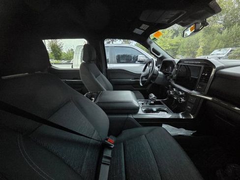 Used 2022 Ford F150 XLT w/ Equipment Group 302A High AWD/4WD image 10