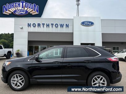 Used 2024 Ford Edge SEL w/ Convenience Package