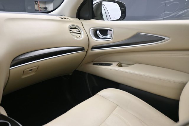 Used 2018 INFINITI QX60 FWD image 25