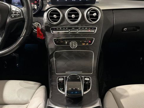 Used 2017 Mercedes-Benz C 300 Sedan image 15