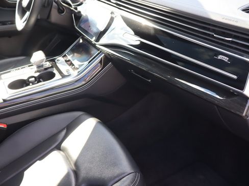 Used 2026 Audi Q7 3.0T Premium Plus w/ Premium Plus Package AWD/4WD image 23