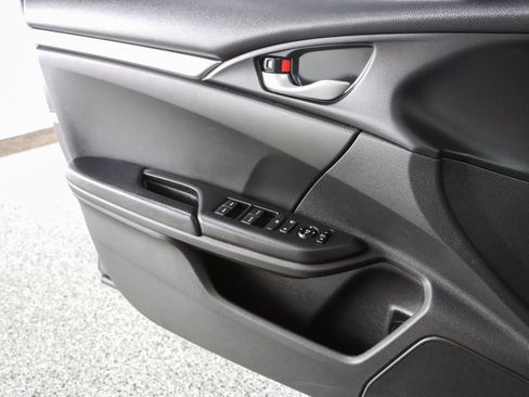 Used 2021 Honda Civic Sport image 21