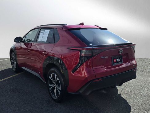 Certified 2023 Toyota bZ4X XLE w/ Weather Package image 5