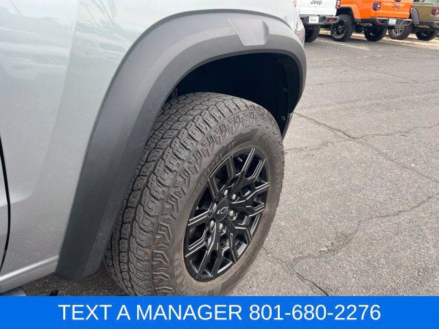 Used 2024 Chevrolet Colorado Trail Boss w/ Technology Package AWD/4WD image 10