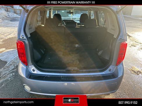 Used 2009 Scion xB image 5