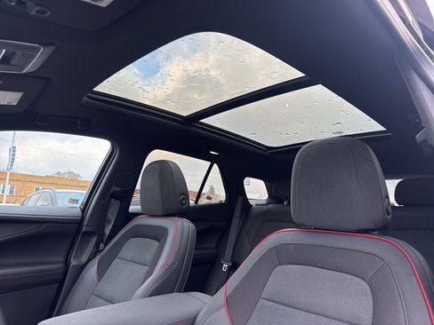 Certified 2024 Chevrolet Blazer EV RS image 29