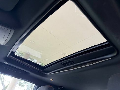 Used 2021 Dodge Challenger R/T Scat Pack RWD image 13