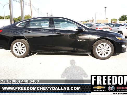 Used 2025 Chevrolet Malibu LT FWD image 39
