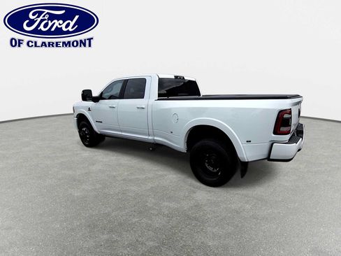 Used 2024 RAM 3500 Limited w/ Night Edition AWD/4WD image 6