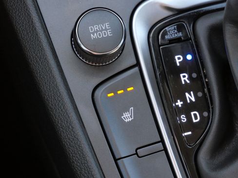 Certified 2023 Hyundai Kona Limited image 28