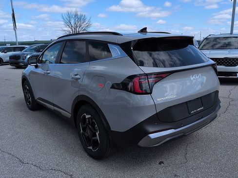 New 2026 Kia Sportage EX w/ EX Panorama Roof Package FWD image 5