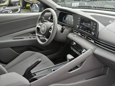 New 2026 Hyundai Elantra Sport FWD image 10
