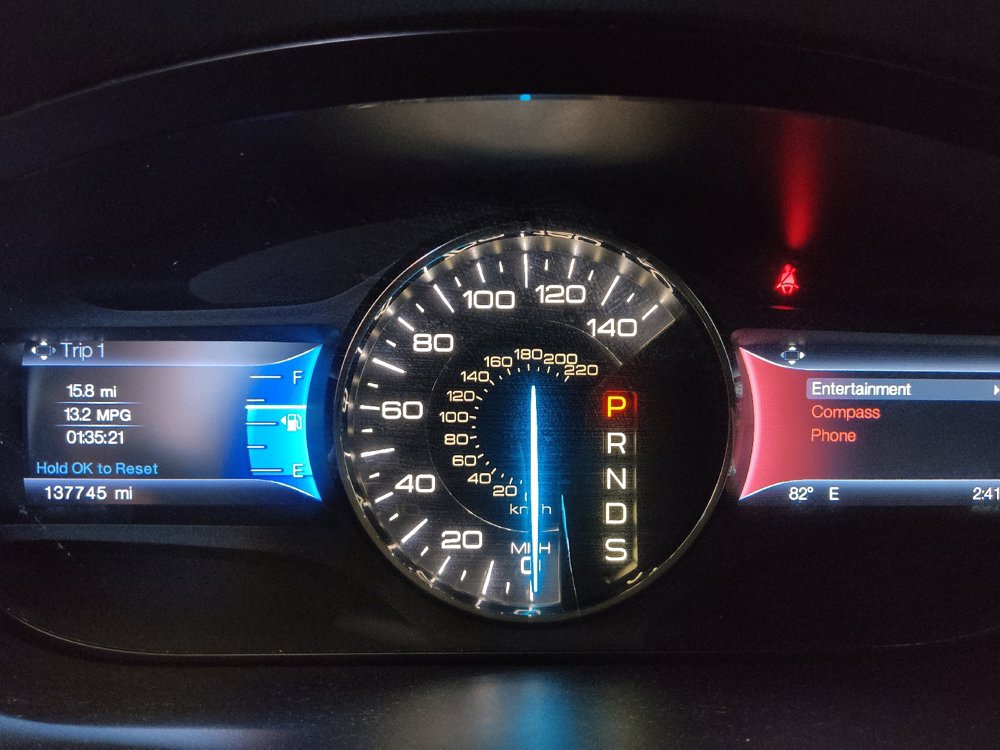 Used 2014 Ford Edge Limited FWD image 23