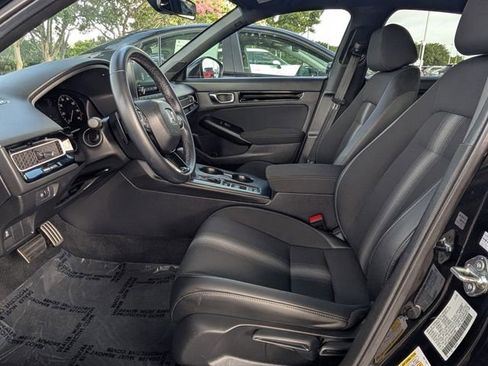 Used 2025 Honda Civic Sport image 25