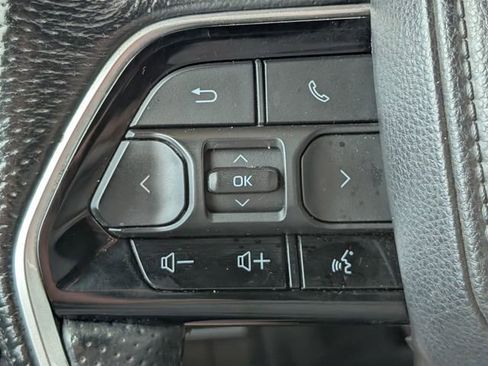 Used 2023 Toyota Tundra Platinum w/ Advanced Package AWD/4WD image 28