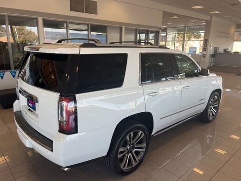 Used 2019 GMC Yukon Denali w/ Denali Ultimate Package image 5