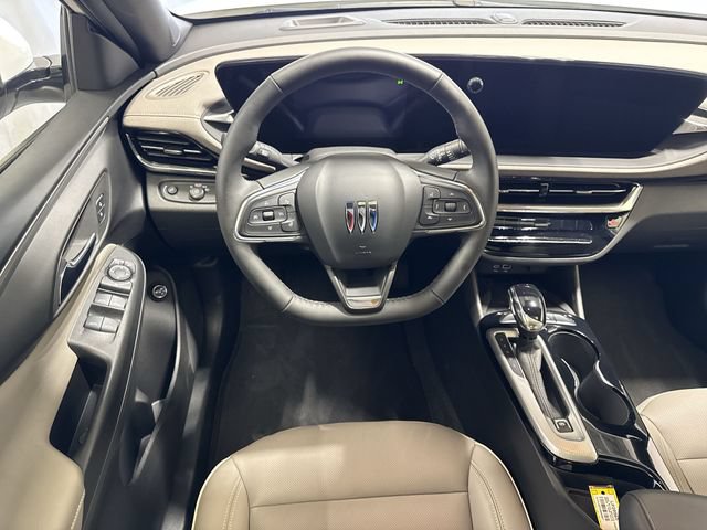 Certified 2025 Buick Envista Sport Touring FWD image 15