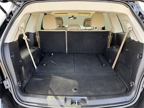 Used 2020 Dodge Journey SE image 46