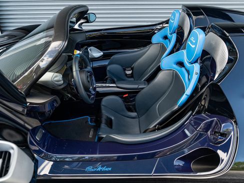 Used 2021 McLaren Elva RWD image 18