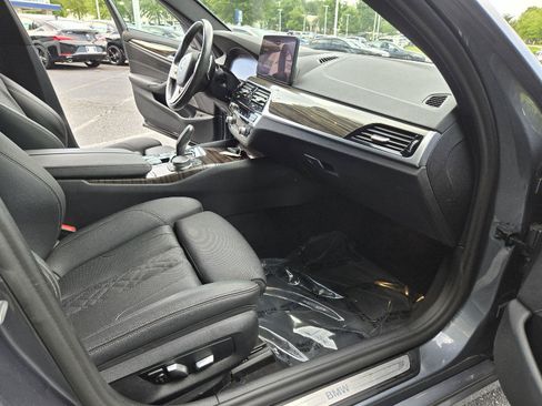 Used 2021 BMW 530i xDrive w/ Premium Package AWD/4WD image 20