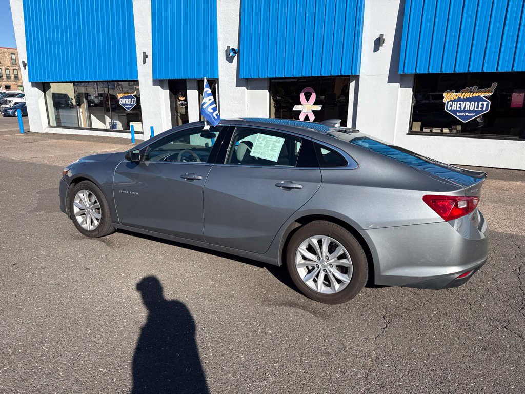 Used 2024 Chevrolet Malibu LT FWD image 16