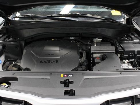 Used 2024 Kia Telluride S w/ S Sunroof Package AWD/4WD image 17