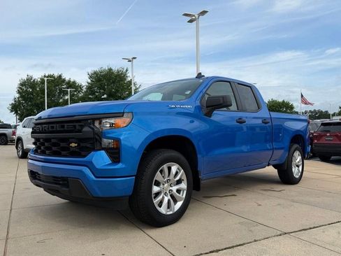 Used 2025 Chevrolet Silverado 1500 Custom AWD/4WD image 6