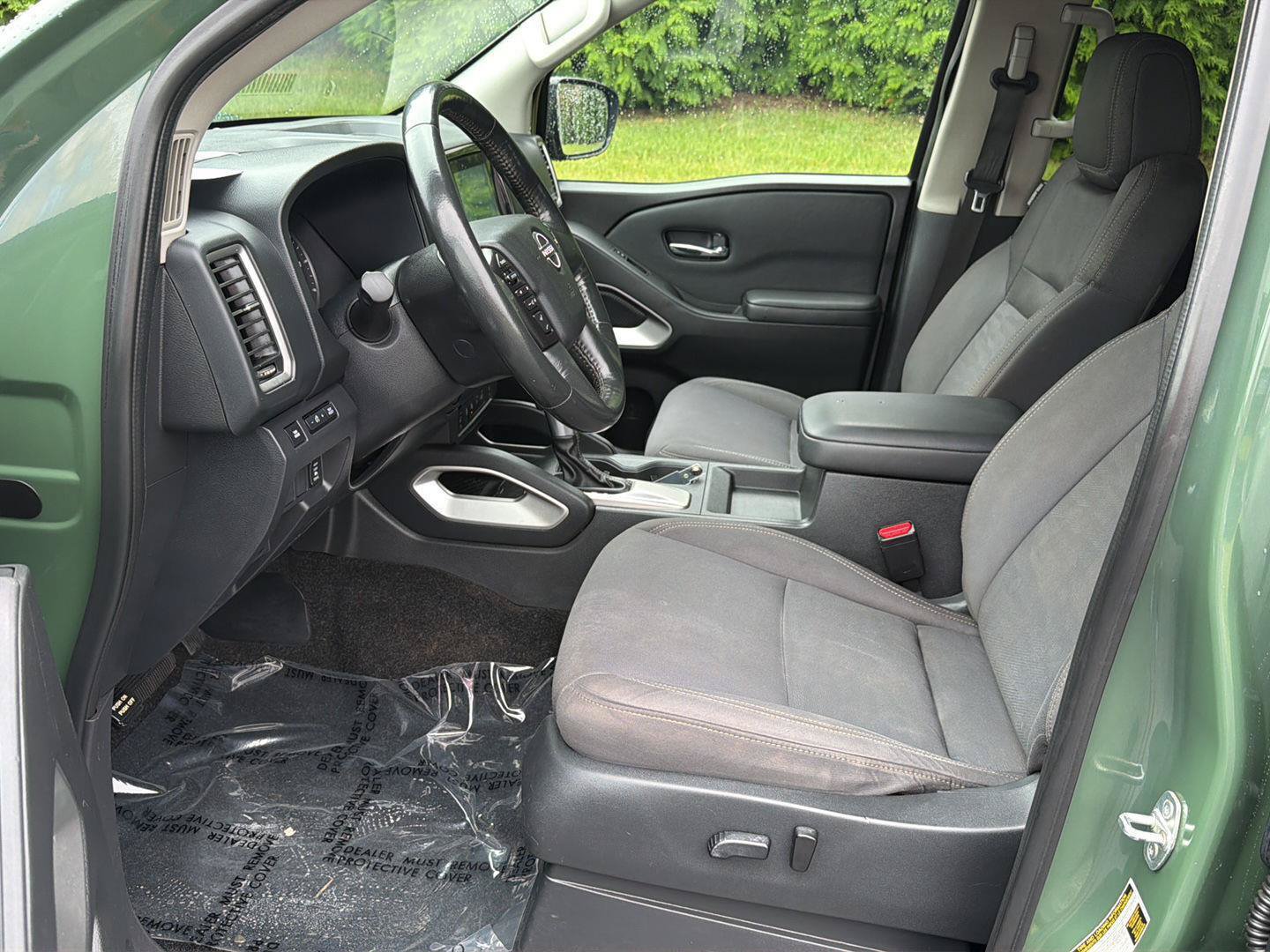 Used 2023 Nissan Frontier SV w/ SV Convenience Package AWD/4WD image 9