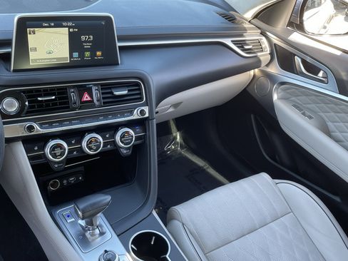 Used 2021 Genesis G70 2.0T w/ Prestige Package image 14