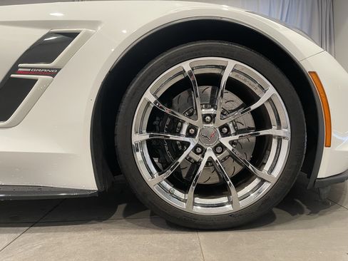 Used 2018 Chevrolet Corvette Grand Sport image 10