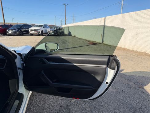 Used 2023 Porsche 911 Carrera image 25